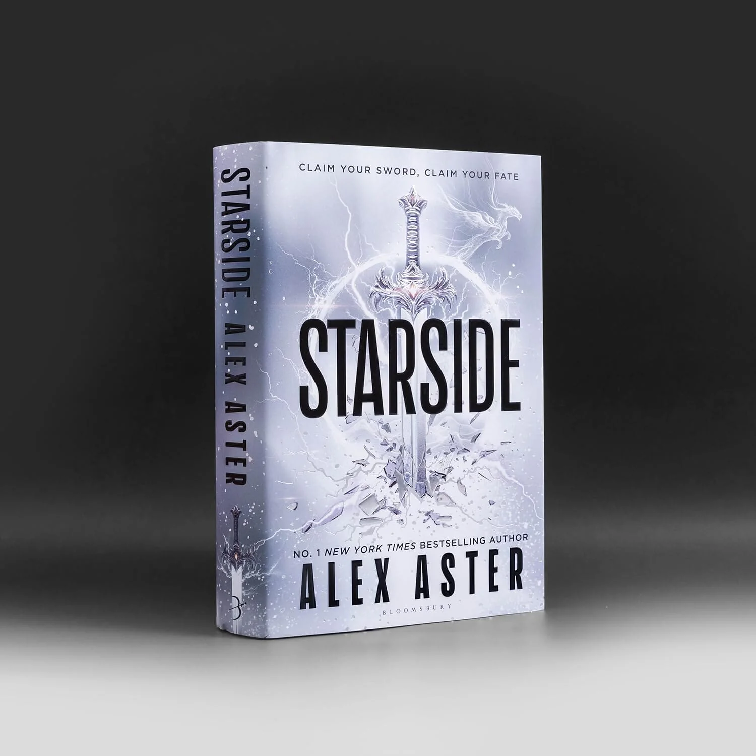 Starside: The unmissable adult romantasy debut by Alex Aster - Fiction - Hardback - Image 7
